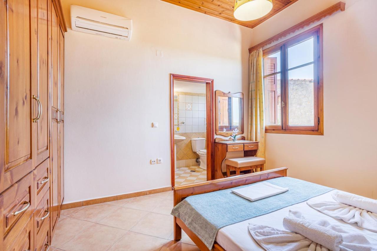 Olive Villas Kría Vrísi Eksteriør bilde